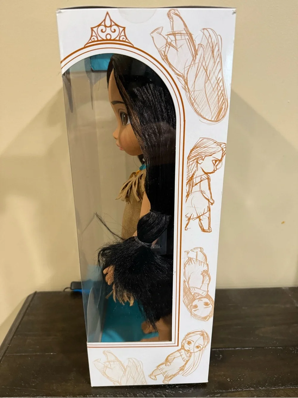 Disney Pocahontas Animators Collection Doll - Brown Dress, Black Hair
